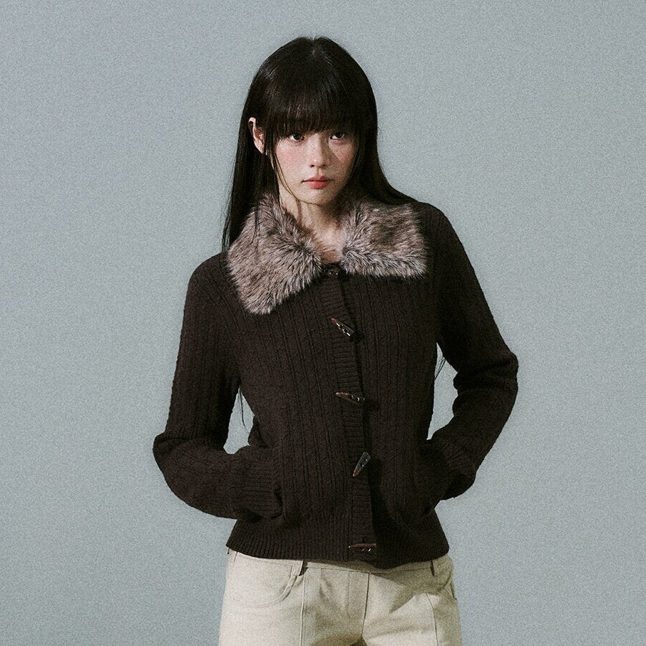 Slim Detachable Fur Collar Horn Button Sweater Jacket