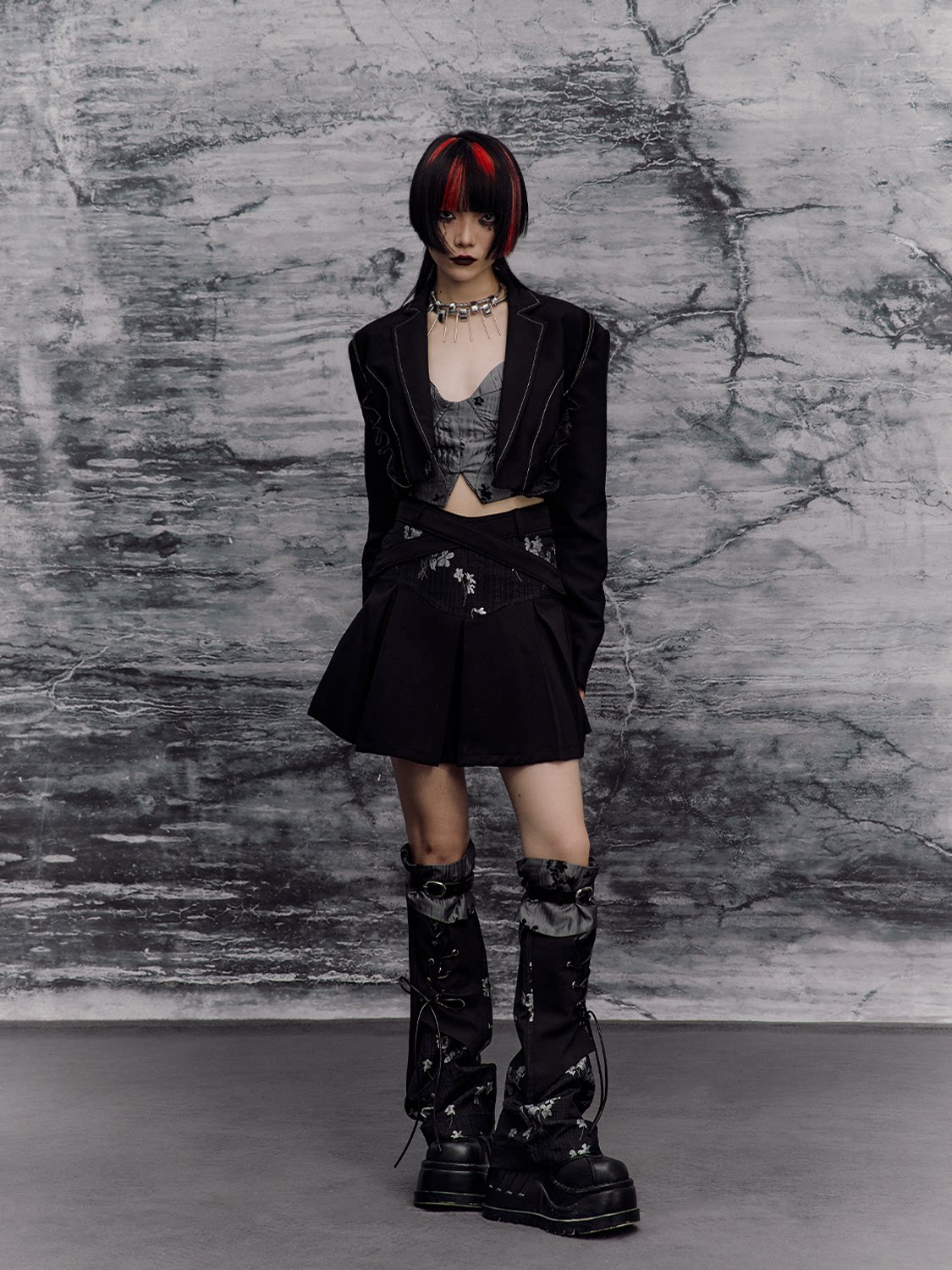 Floral Camisole Bustier & Flare Leg Warmers & Pleats Skirt & Cropped Jacket Setup