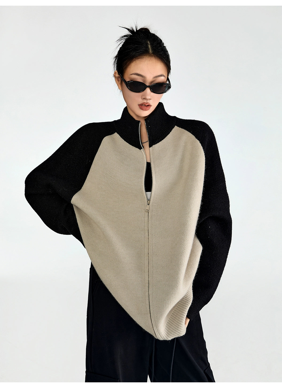 Single Pattern Knitted Cardigan
