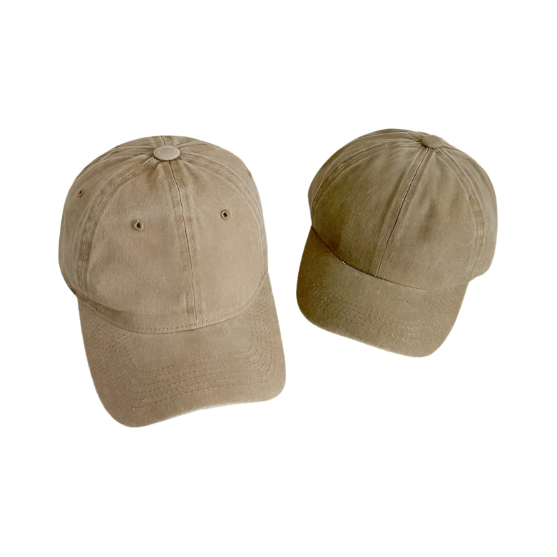 Gorra con corazón bordado