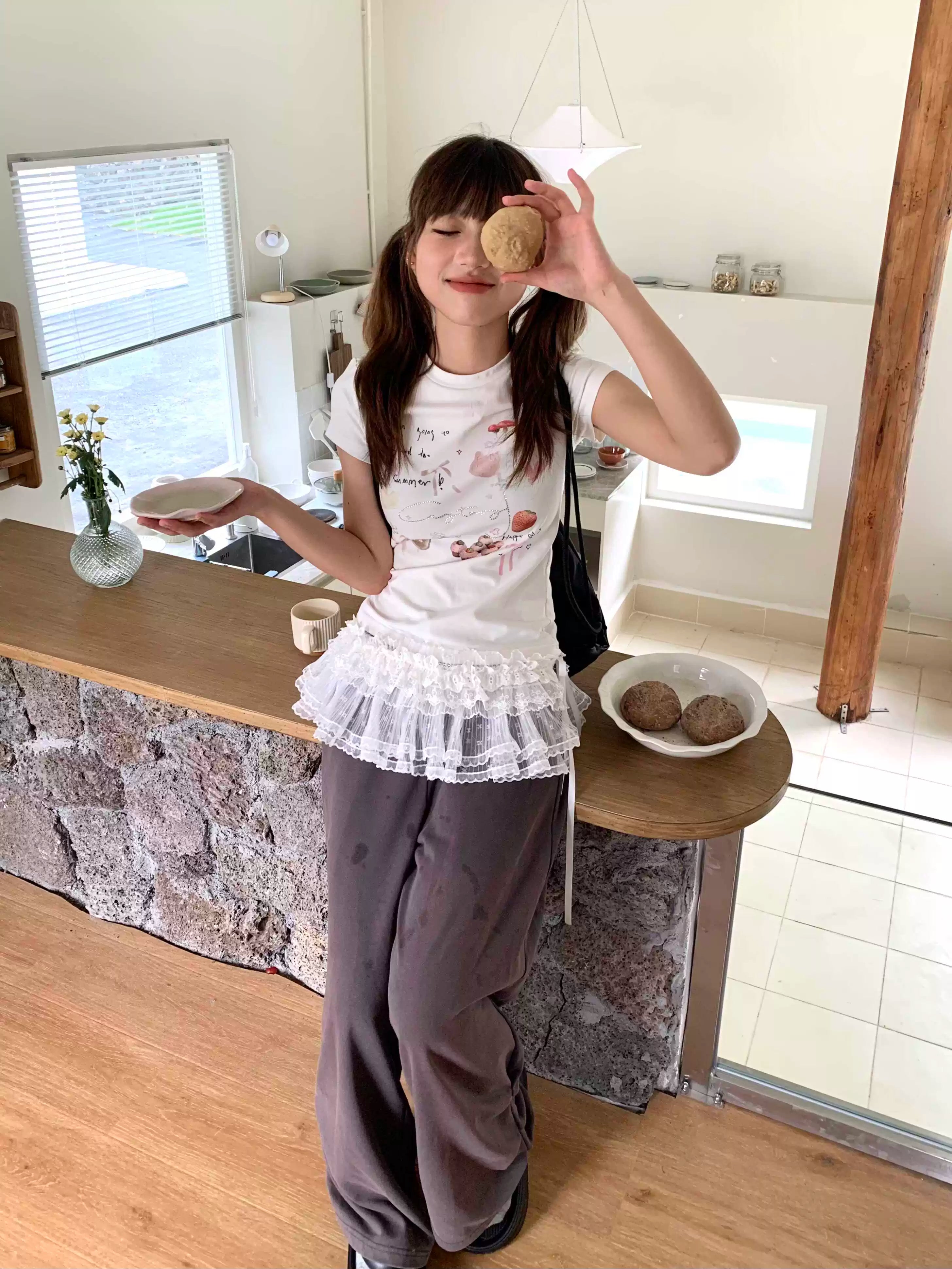 Graphic Rhinestone Short Sleeve T-Shirt