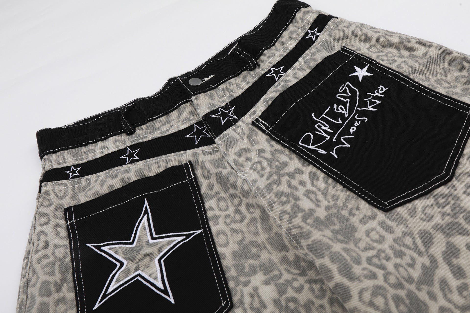 Leopard Star Pocket Jort