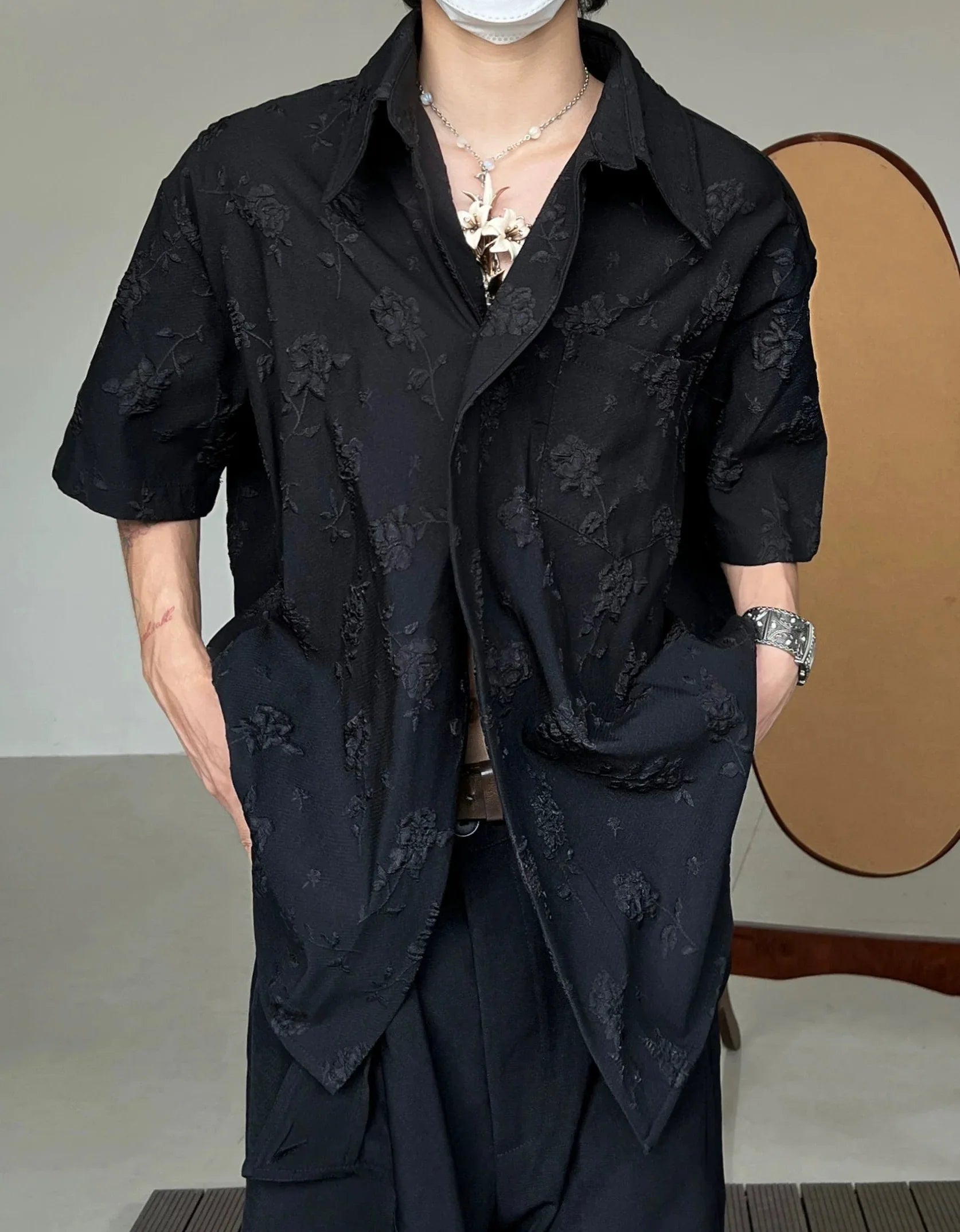 Embroidery Floral Two-Button Jacquard Short Sleeve Shirt