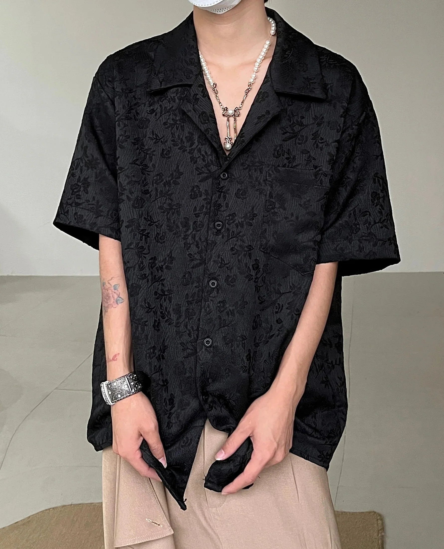 Jacquard Embroidery Embossed Cuban Collar Short Sleeve Shirt