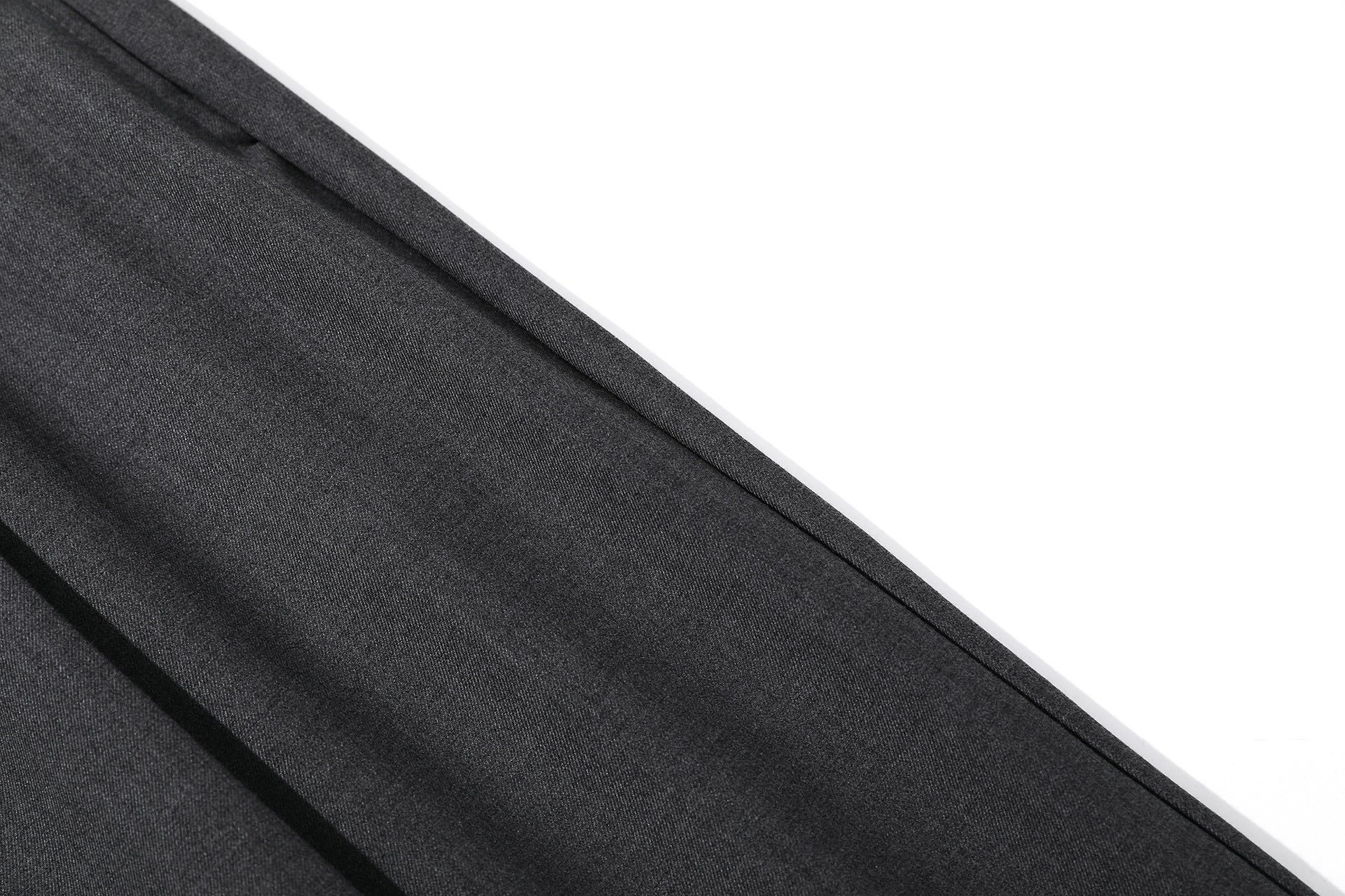 Pleats Cropped Pants