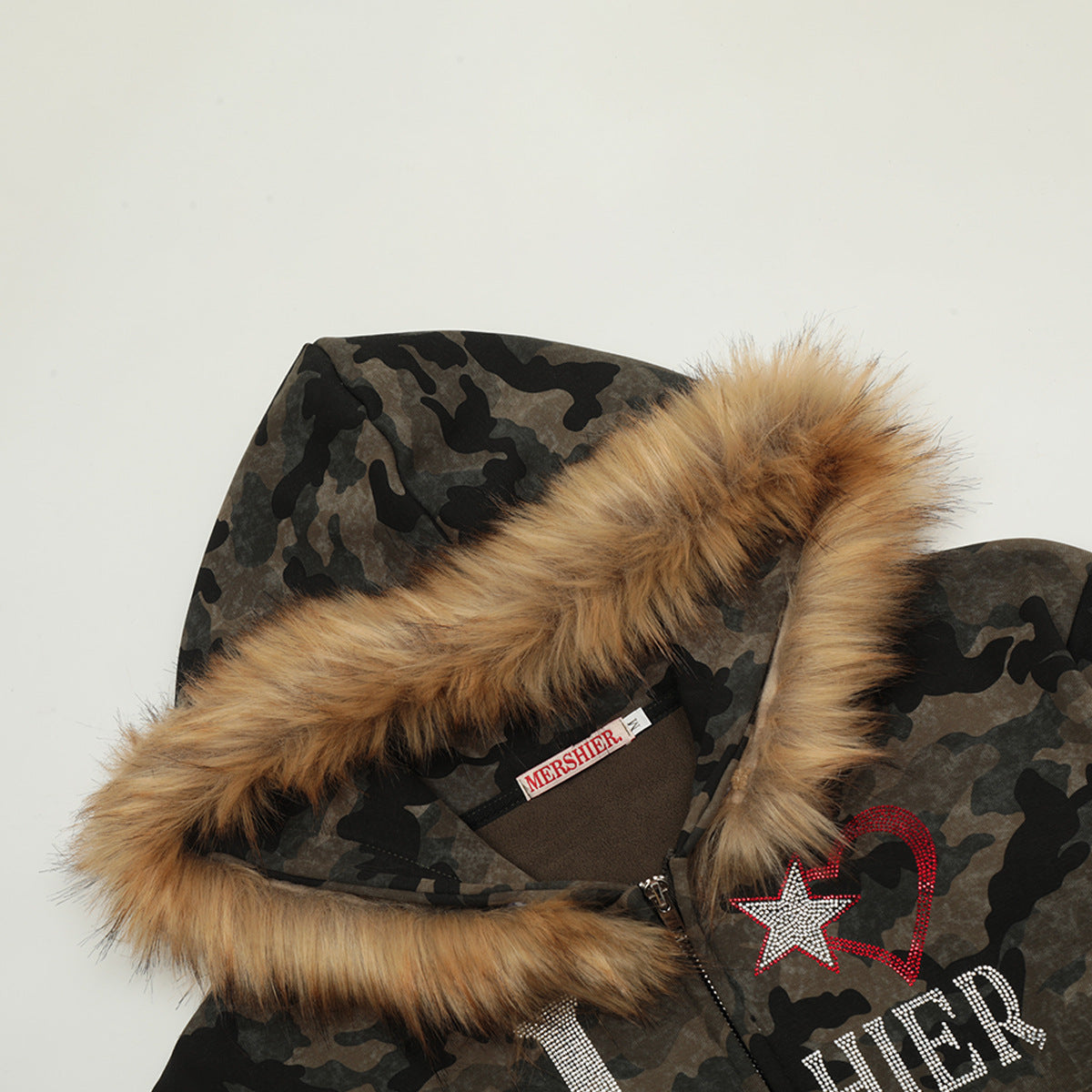 위장 라인스톤 퍼 칼라 셰르파 라이닝 지퍼 후드 티셔츠