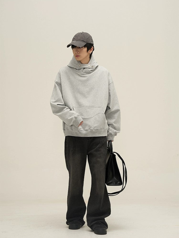 Felpa oversize con cappuccio a collo alto