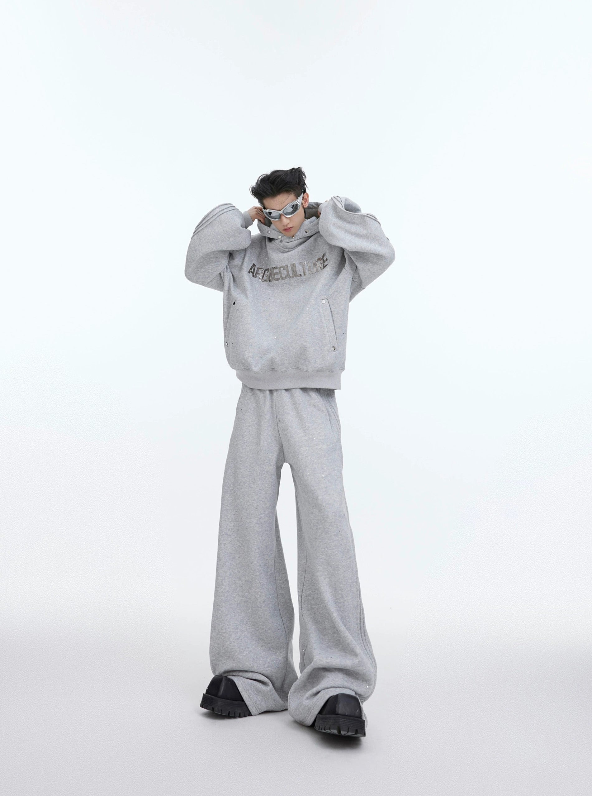 Oversize Hoodie & Wide-leg Sweatpants Setup