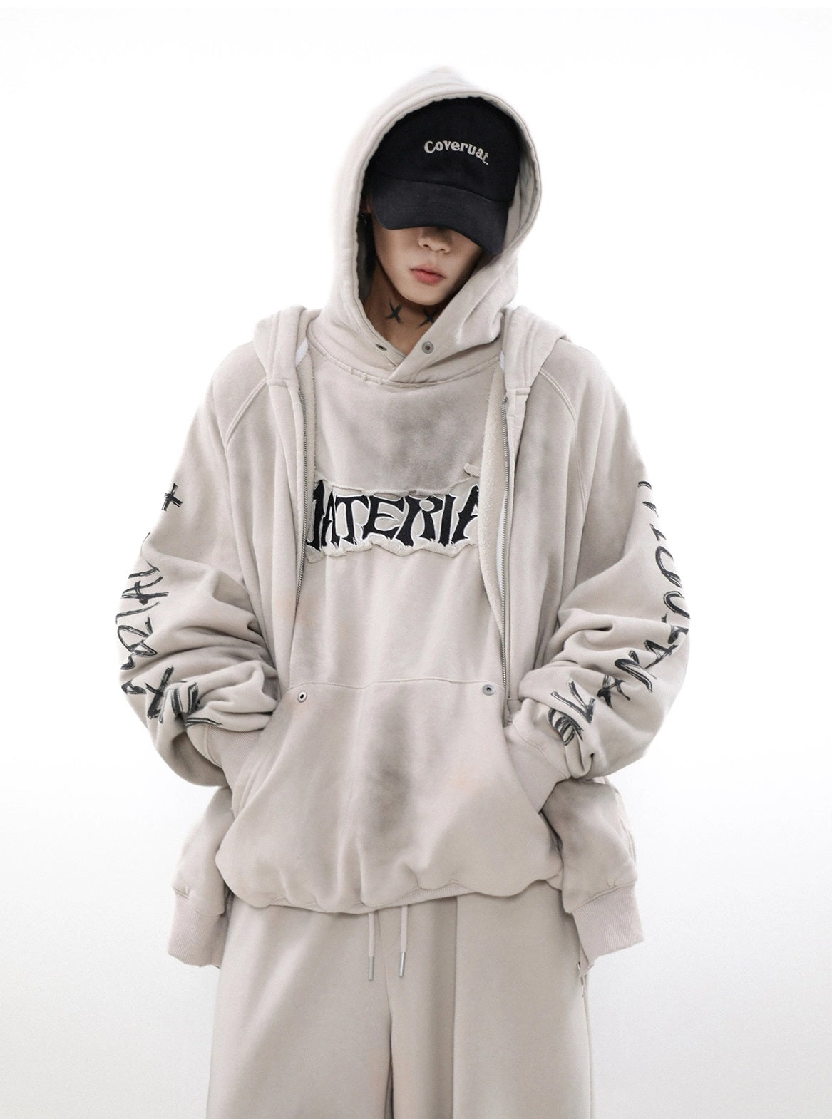 Ensemble sweat à capuche zippé surdimensionné à patch graffiti et pantalon de survêtement large à motif graffiti