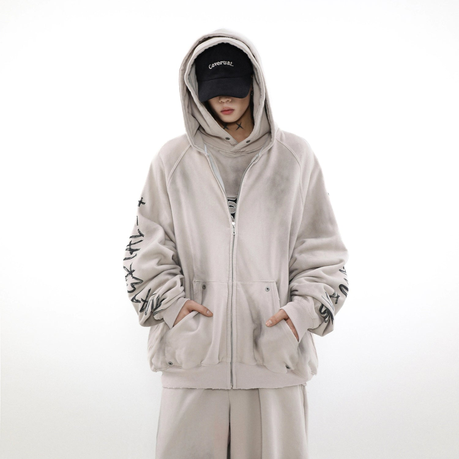 Ensemble sweat à capuche zippé surdimensionné à patch graffiti et pantalon de survêtement large à motif graffiti