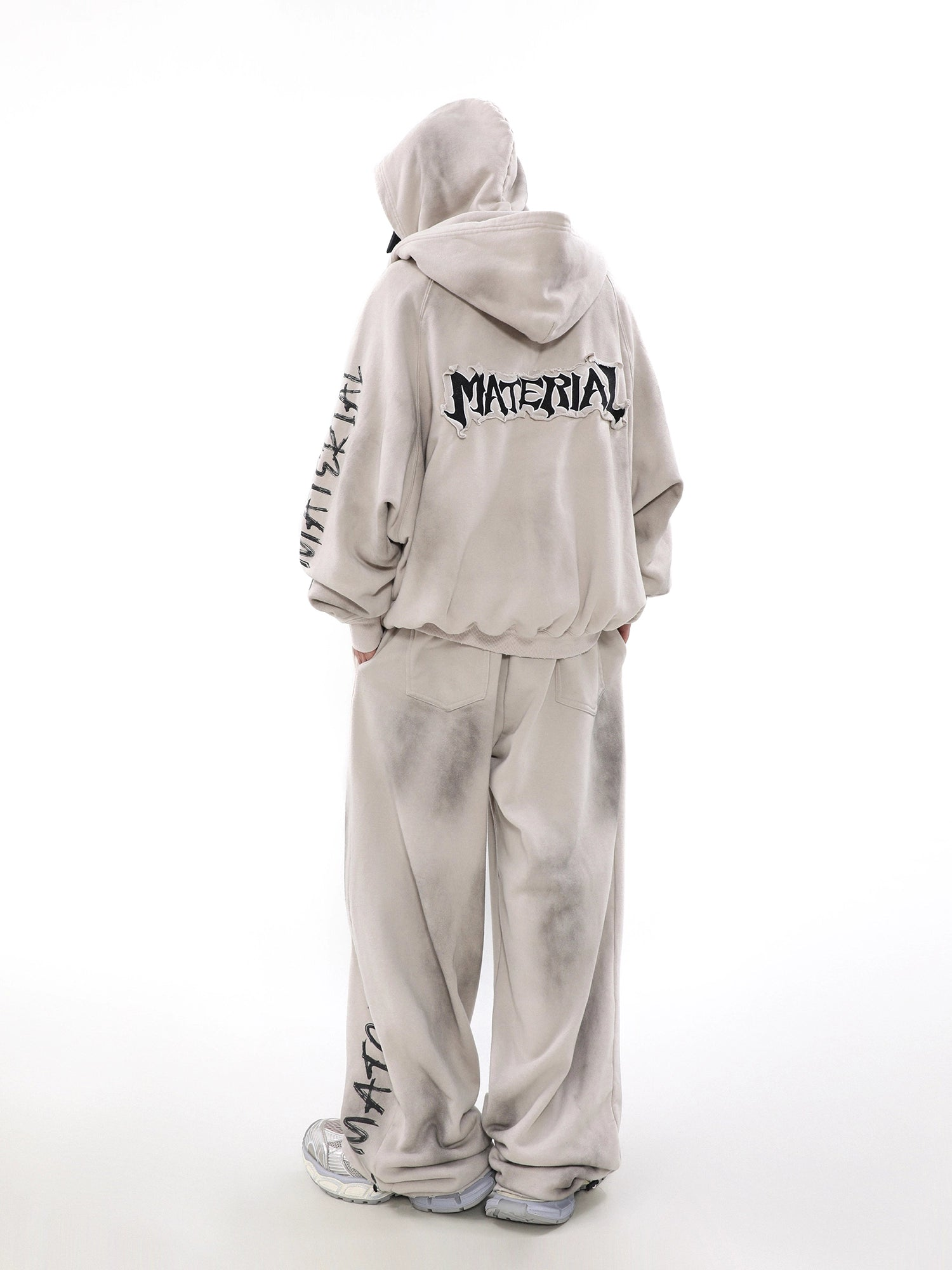 Ensemble sweat à capuche zippé surdimensionné à patch graffiti et pantalon de survêtement large à motif graffiti