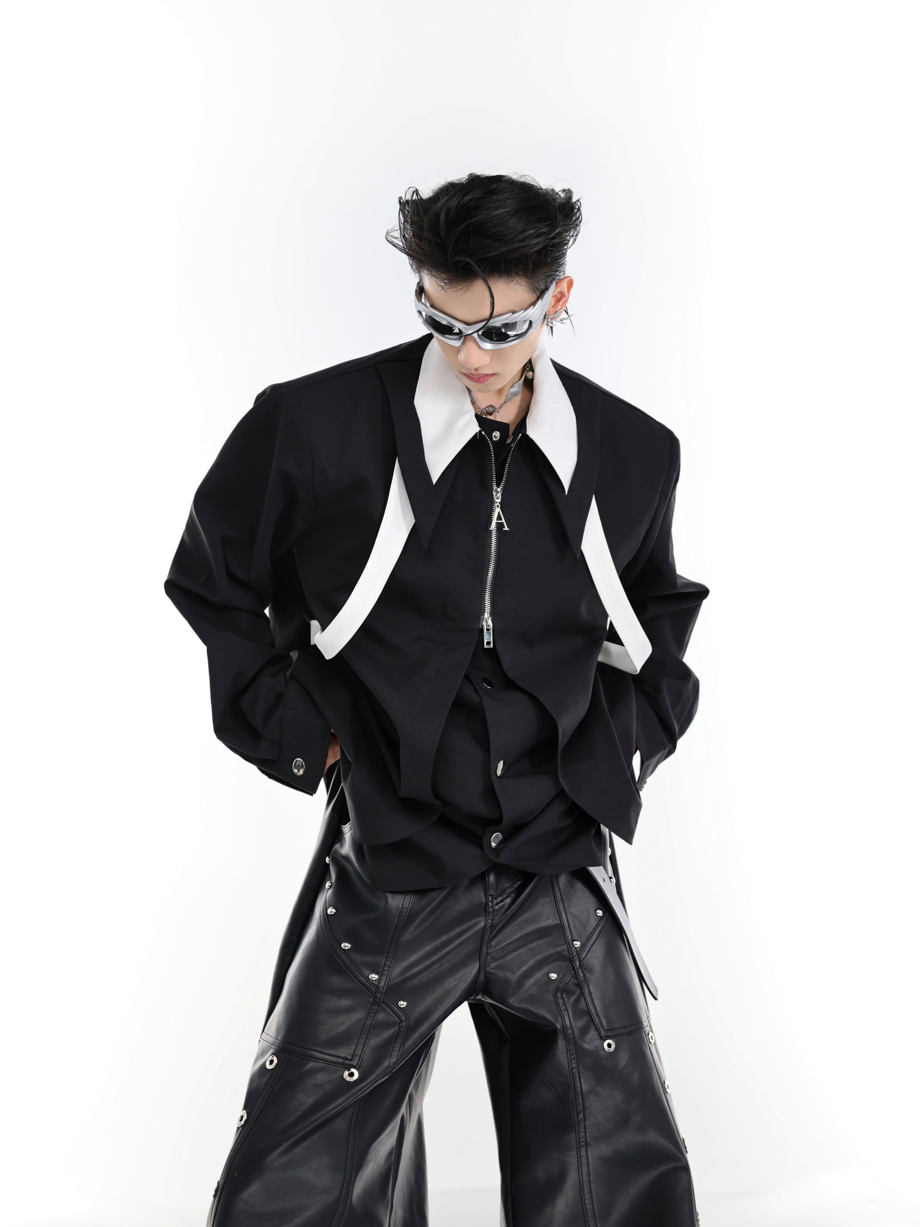 Camicia oversize a maniche lunghe con cravatta a strati
