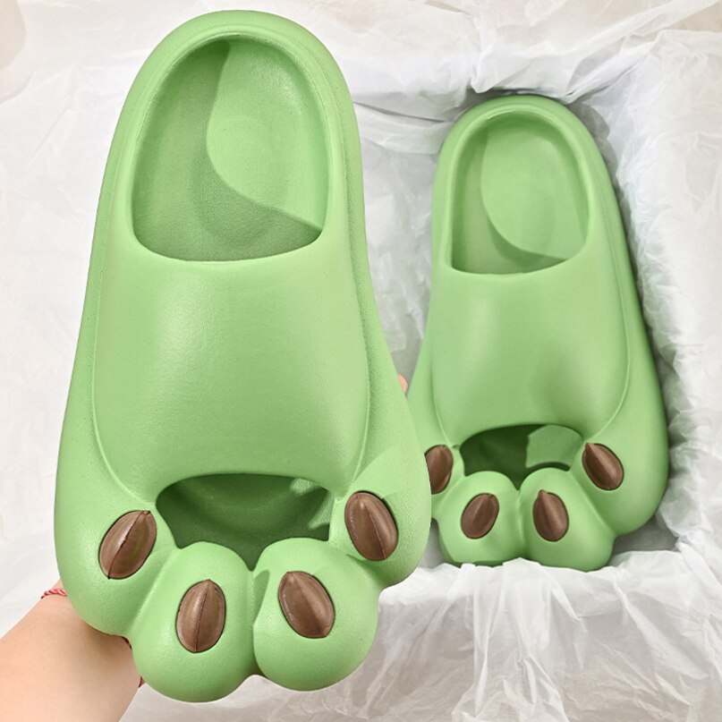 Cats Paw Claw House Slipper