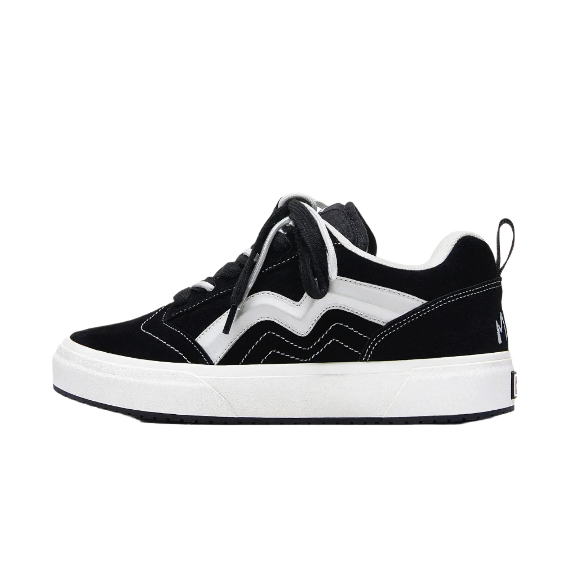 Y2K Skater Girl Retro Sneakers
