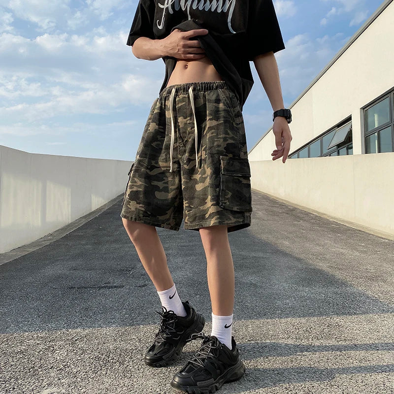 Pantalones cortos cargo de camuflaje urbano