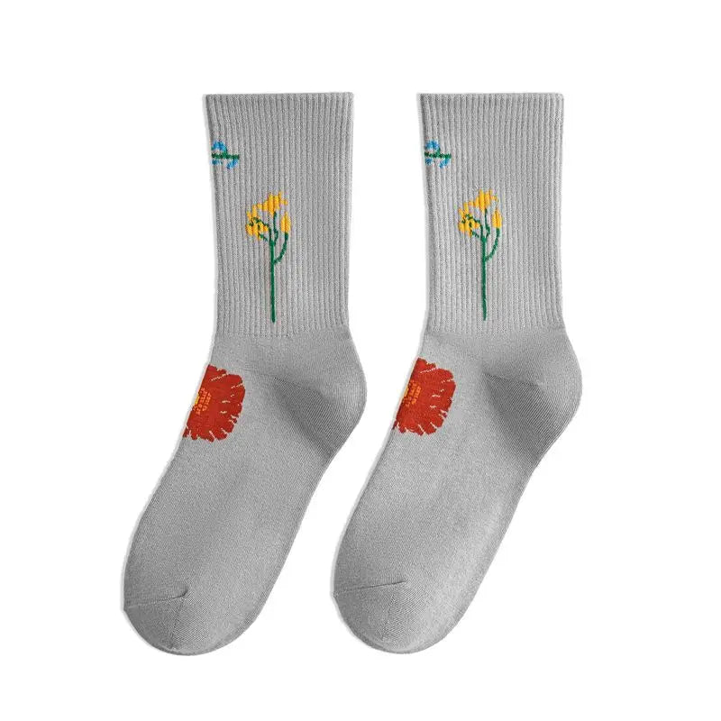 Vintage Floral Jacquard Knit Crew Socks