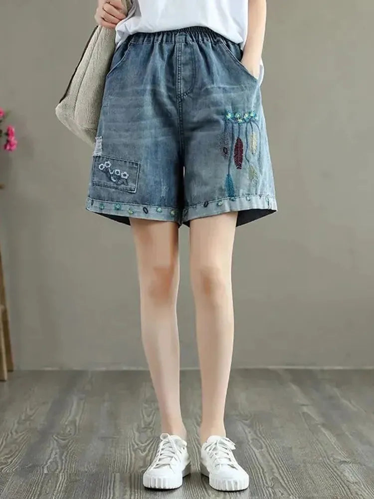 Vintage denim shorts met bloemenborduursel
