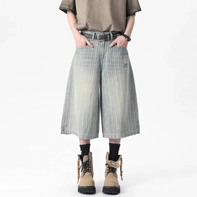 Elegant Vintage Washed Straight Cropped Jorts