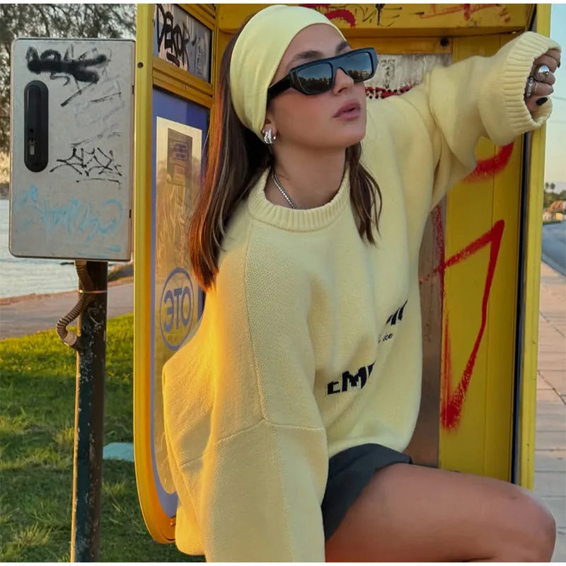 Elegant Yellow Round Neck Knitted Sweater