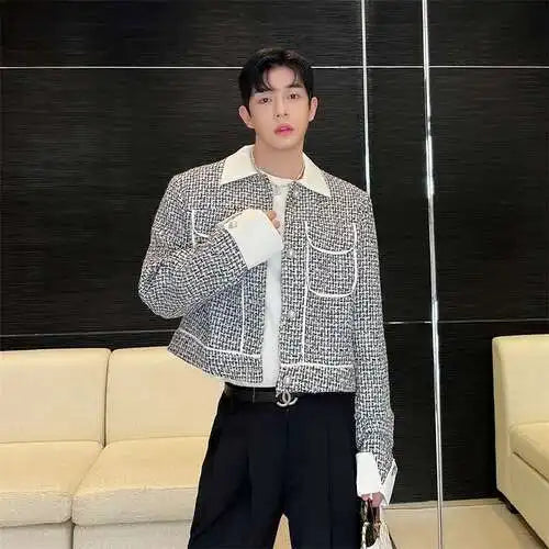 Chaqueta informal ligera a cuadros elegante de lujo