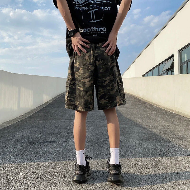 Pantalones cortos cargo de camuflaje urbano