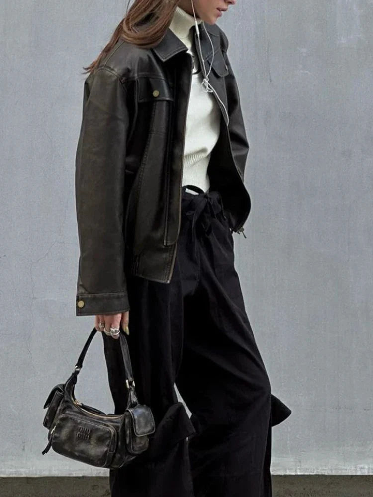 Women Chic Fashionable Zipper Leather Jacket