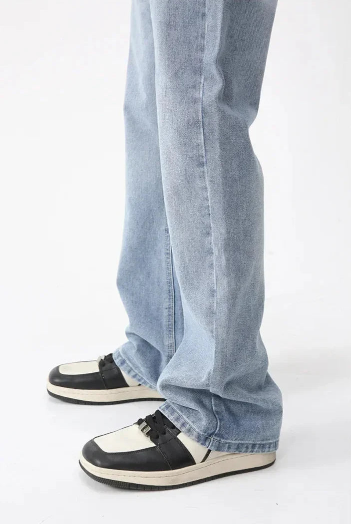 Pantalon en jean évasé taille haute