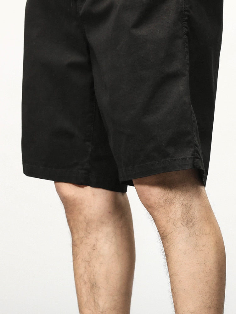 Pantaloncini cargo larghi e casual