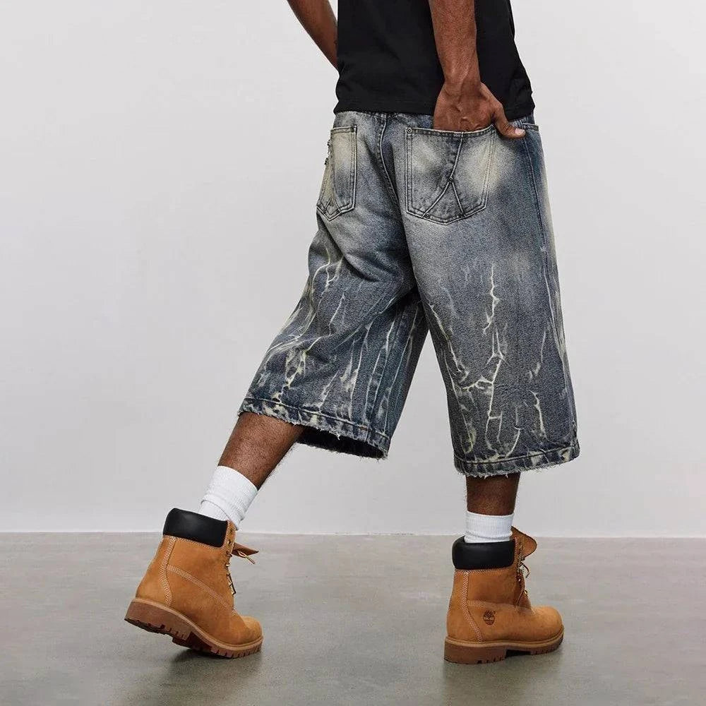 Lightning-Muster gewaschene kurze Jeans-Shorts
