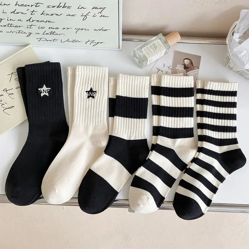 Black & White Minimal Socks