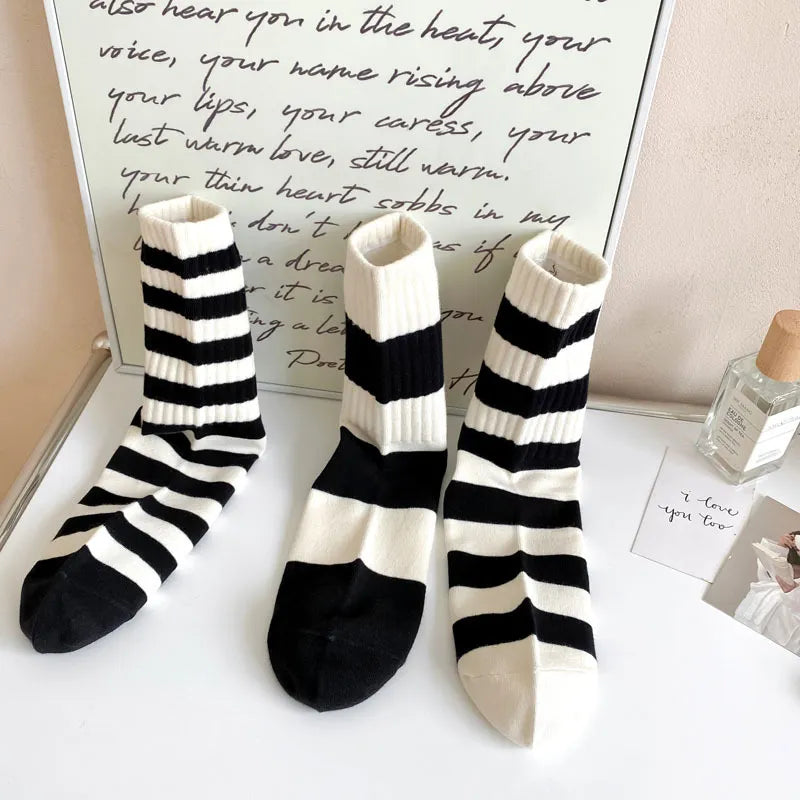Black & White Minimal Socks