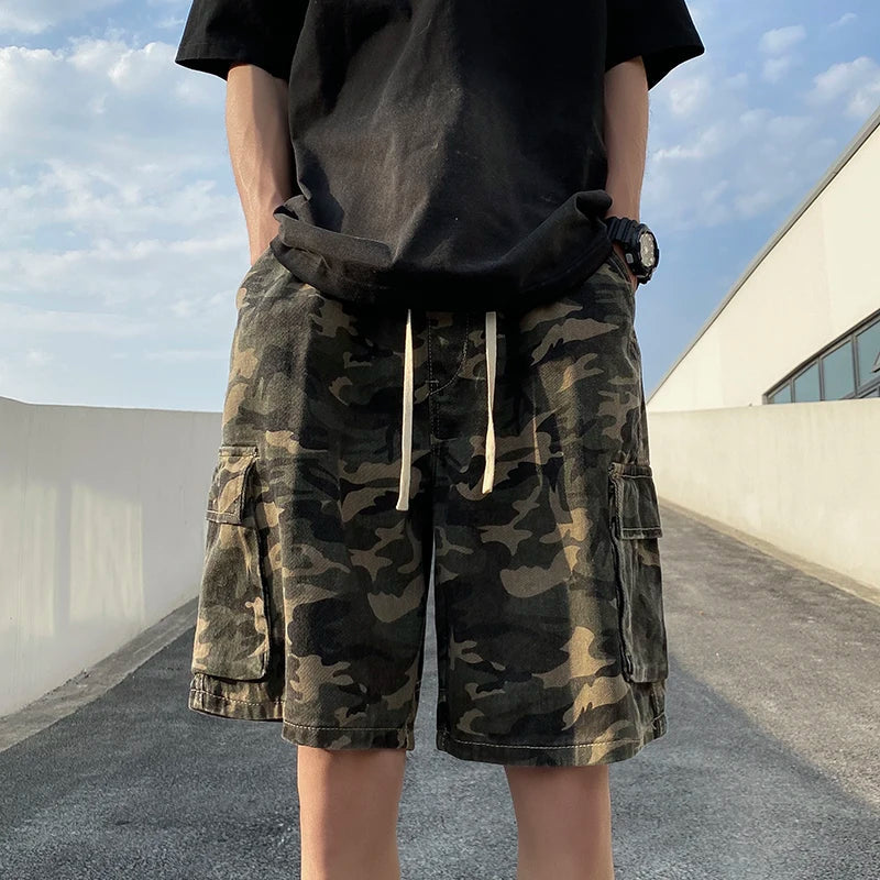 Pantalones cortos cargo de camuflaje urbano