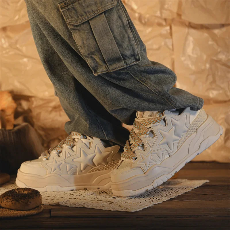 Zapatillas escolares con plataforma retro Cream Star.