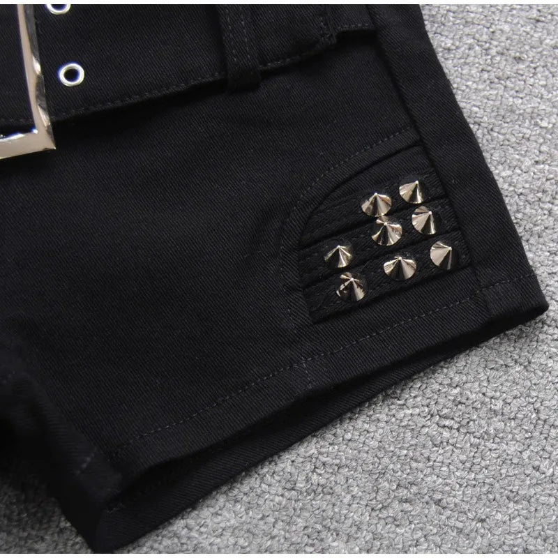 Shorts met knoopzakken