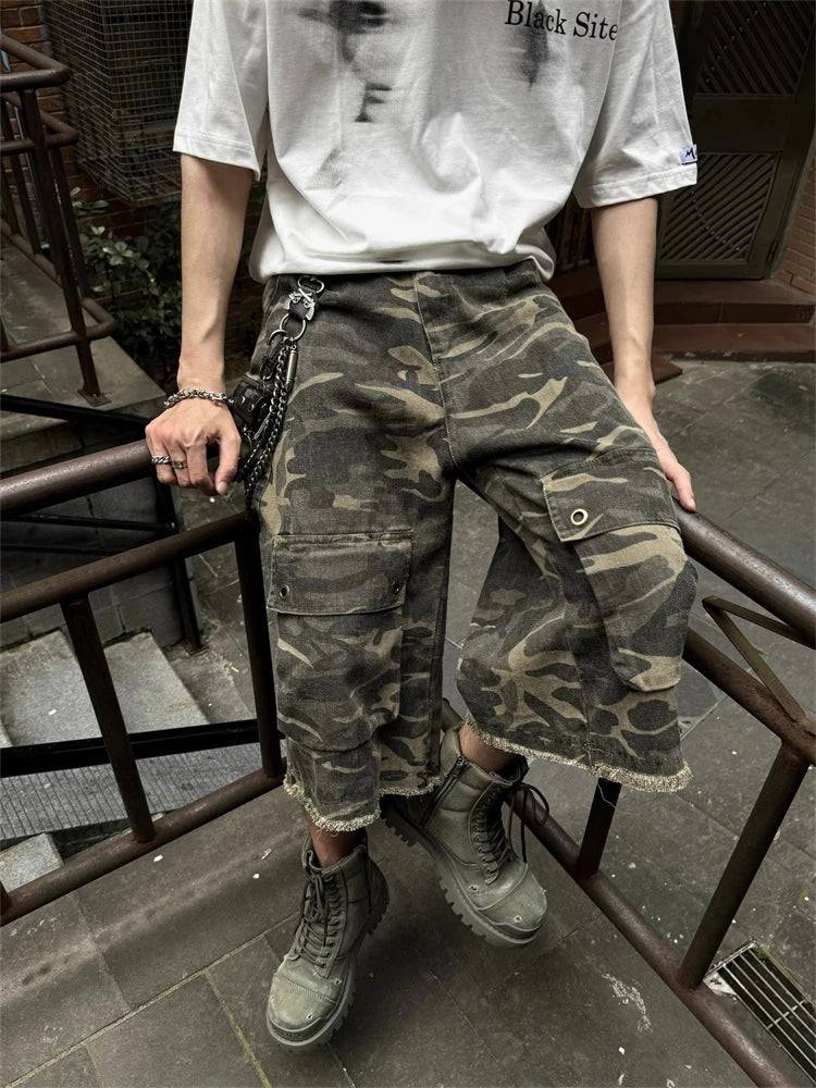 Pantalones cortos cargo de camuflaje