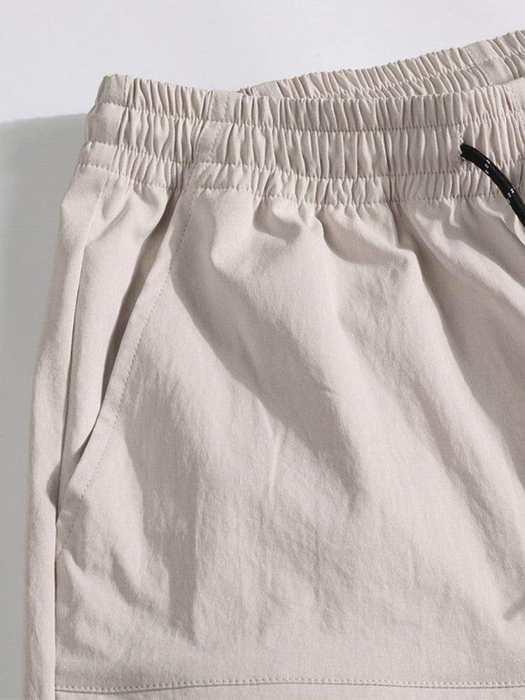 Pantaloncini larghi, casual e traspiranti