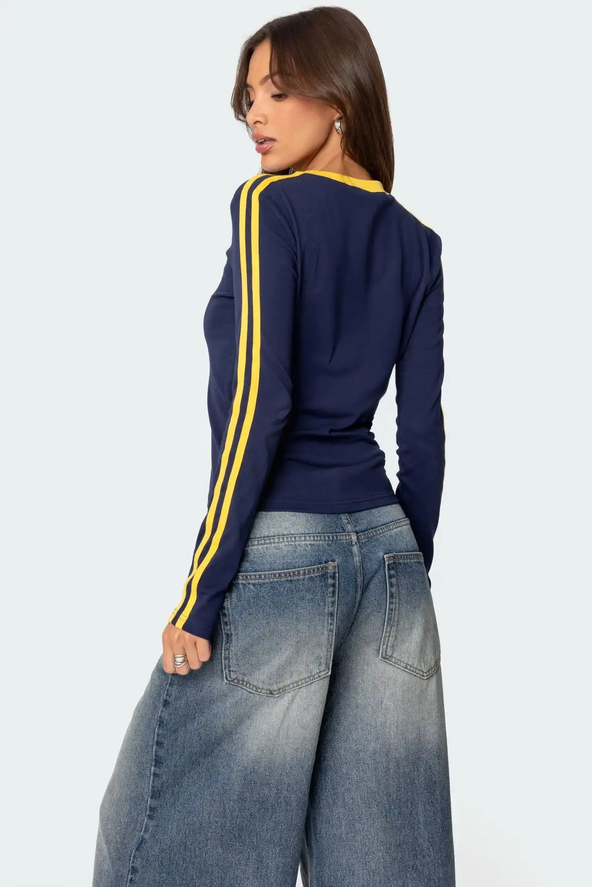 Brazilian Vintage Letter Print Crop T-Shirt