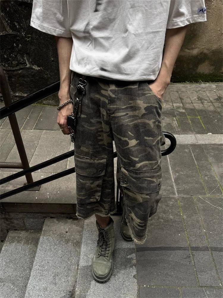 Pantalones cortos cargo de camuflaje