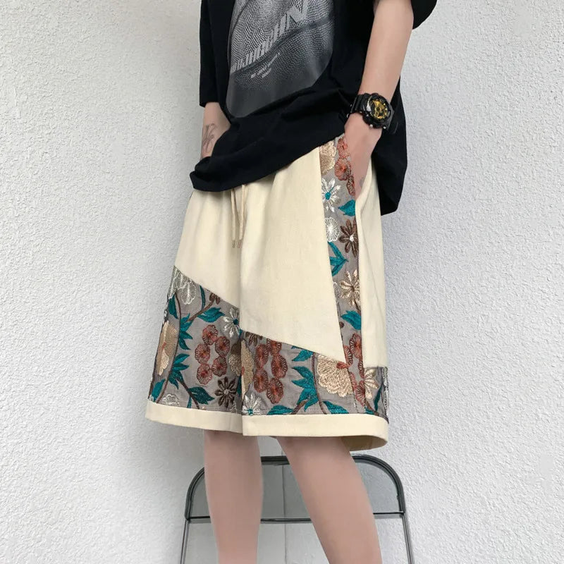 Pantaloncini da streetwear giapponese con ricami floreali