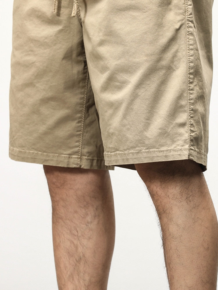 Pantaloncini cargo larghi e casual