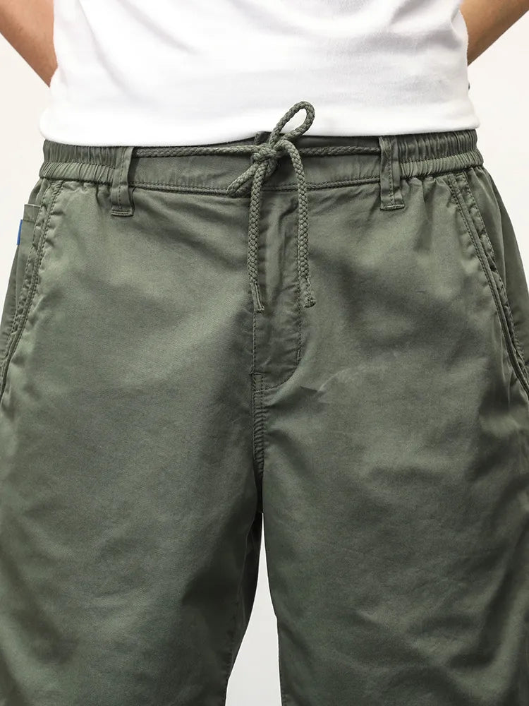 Pantaloncini cargo larghi e casual