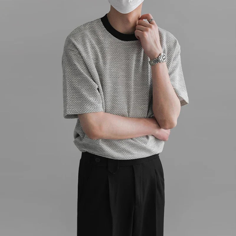 Camiseta informal de lujo con cuello redondo y textura estilo coreano
