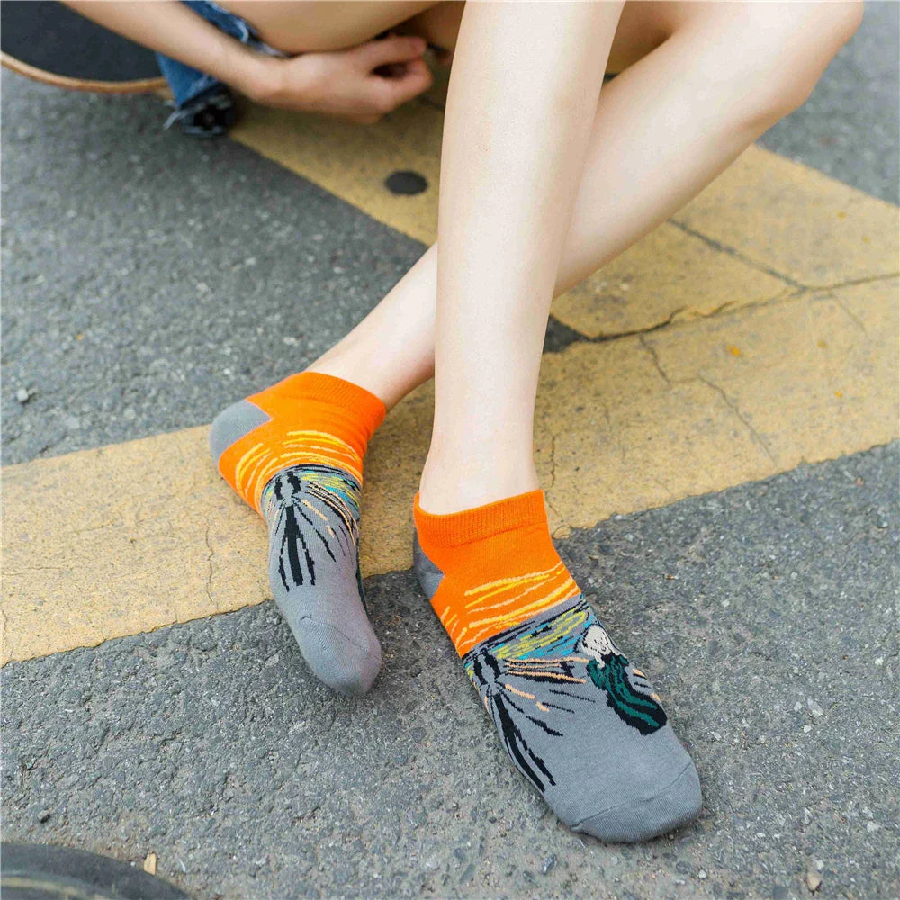Artistic Retro World Famous Short Socks