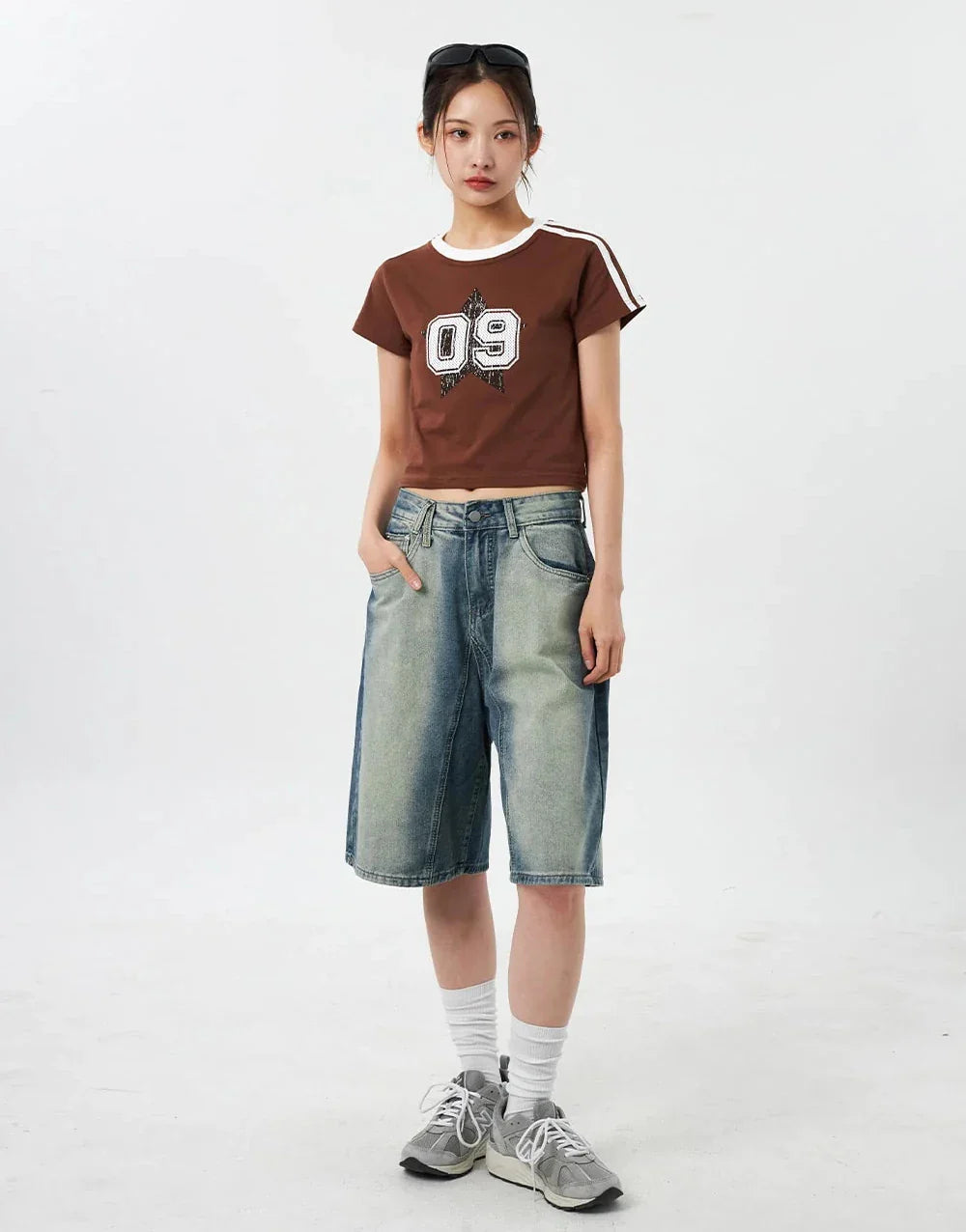 Y2k Women's Distressed Washed Jorts