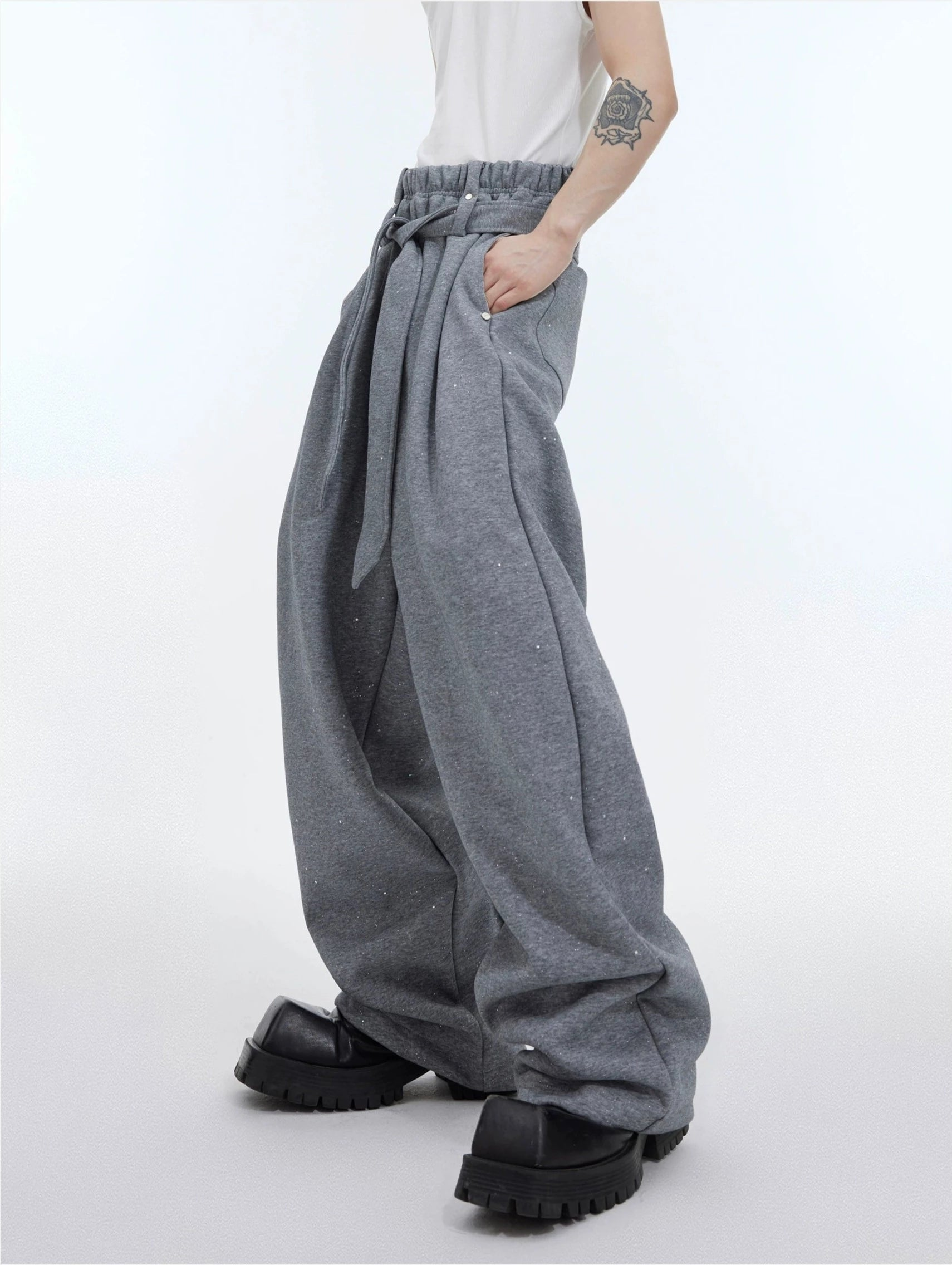 Standing-Collar Zipper Jacket & Wide-leg Sweatpants Setup