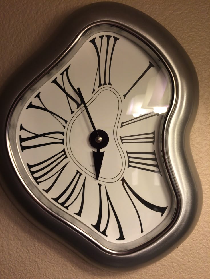 7" - Silver - Roman numerals