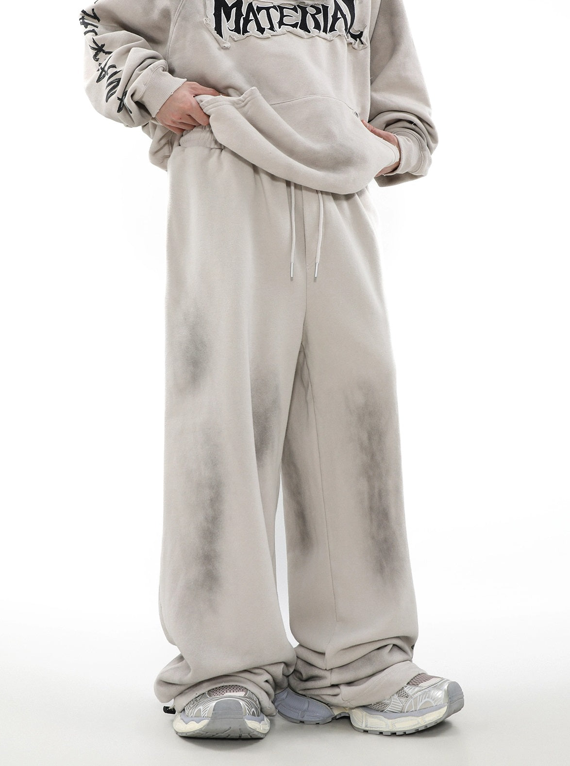 Ensemble sweat à capuche zippé surdimensionné à patch graffiti et pantalon de survêtement large à motif graffiti