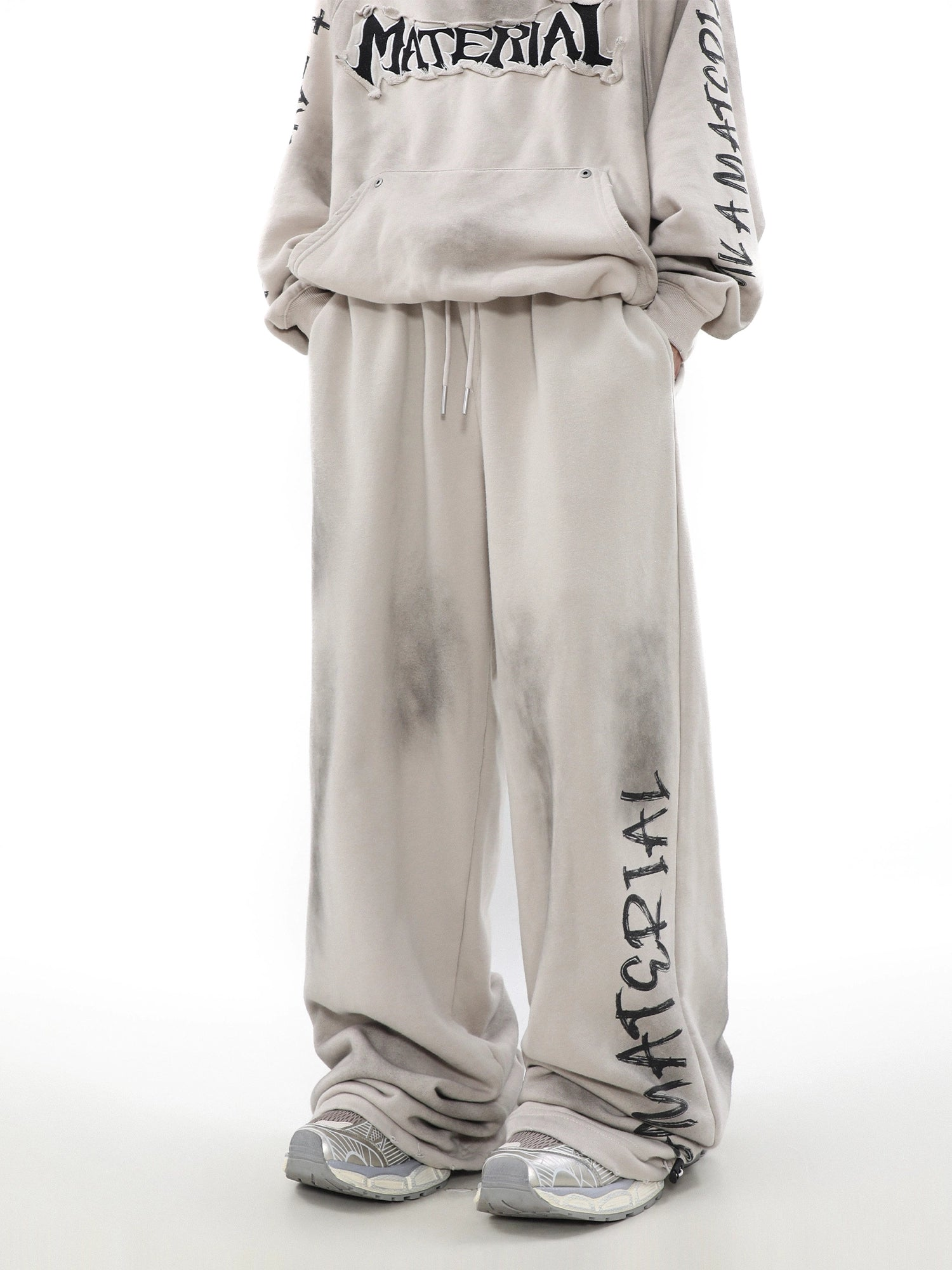 Ensemble sweat à capuche zippé surdimensionné à patch graffiti et pantalon de survêtement large à motif graffiti