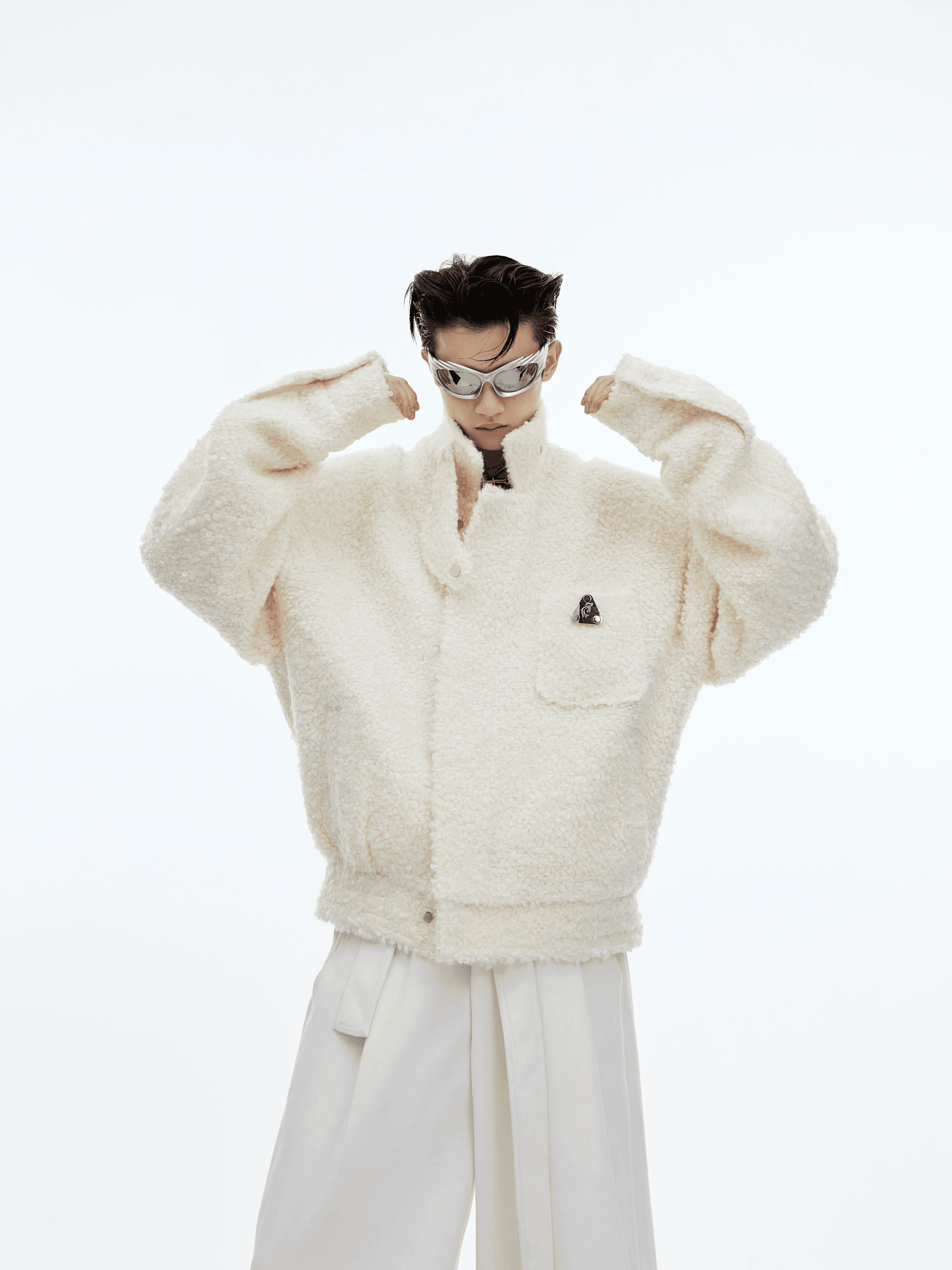Woolen Silhouette Short Jacket
