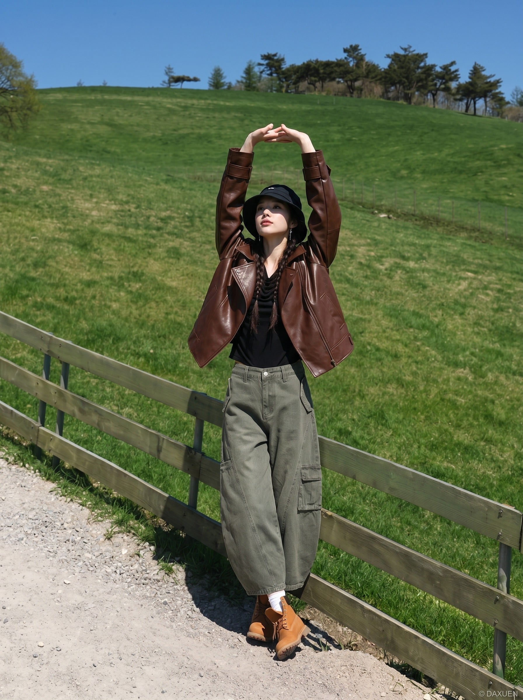 Wide-Leg Balloon Cargo Pants